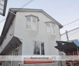 ウイング塩山【2階】の外観