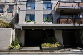 パシフィックハウス麻布台【2階】の外観