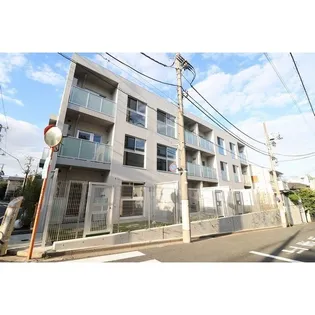 プレディアコート代々木上原【1階】の外観