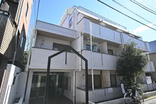 東京都新宿区中落合2丁目【マンション】の外観