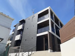 ヴァンヴェールの丘【2階】の外観