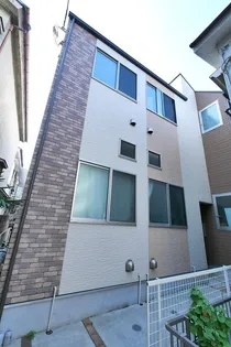 ハーモニーテラス平安町【1階】の外観