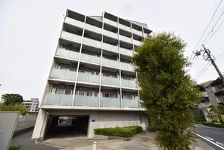 プラウドフラット仙川【3階】の外観