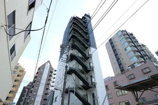 東京都新宿区北山伏町【マンション】の外観