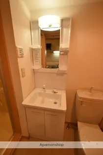 ガウディ12【2階】の内装