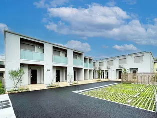 グラナーデ高井戸東【1階】の外観