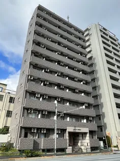 東京都新宿区下落合2丁目【マンション】の外観