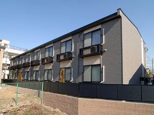 レオパレス鈴木【2階】の外観