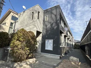 レオパレス羽根木【1階】の外観