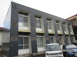 レオパレスイサヤマ【1階】の外観