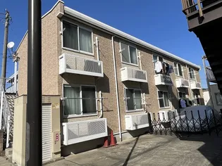 レオパレス多摩ハッピーランド【2階】の外観