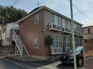 レオパレスフォーブル下馬【2階】の外観