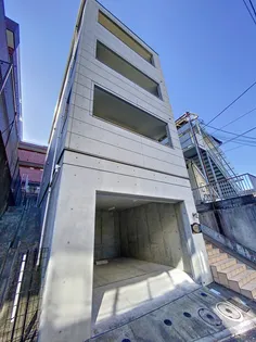 スペランツァ新石川【2階】の外観