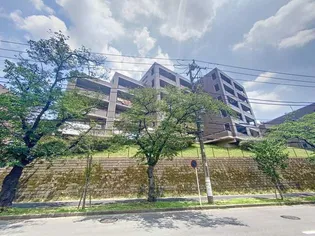 メゾン・ルミエールたまプラーザ【3階】の外観