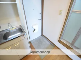 ミネルバ【2階】の玄関