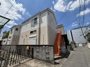 フェリオの画像