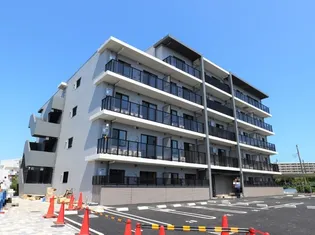 ROYAL HILLS【4階】の外観