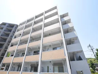 リリー・ヒルズ【5階】の外観