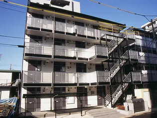 レオパレスコナ ヴィレッジ【2階】の外観