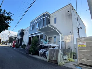 アストンヒルの画像