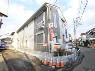 ラペズマン【1階】の外観