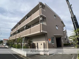 ヌヴェルハイツ【1階】の外観
