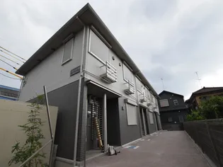 ブリュンヒルト【1階】の外観