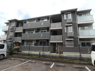 クレシェンテ【1階】の外観