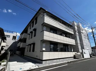 エメ ドゥーズの画像