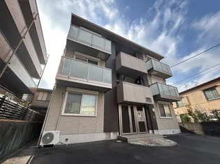 LA PASSERELLE(ラ・パスレル)【3階】の外観