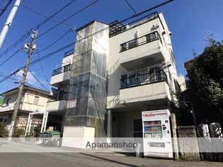 ステップハウスの画像