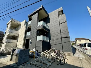 リブリ・LIBERTAS【3階】の外観