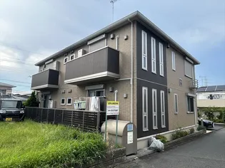 ビラージュ玉川学園 B【1階】の外観