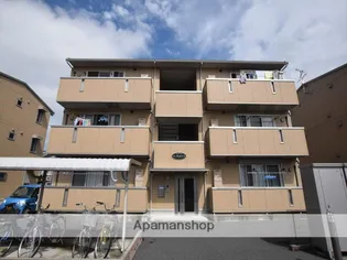 ラークヒルズBの画像