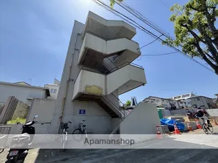 マンションウエルストン【302号室】の外観