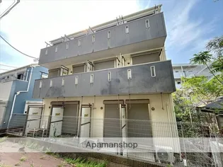 ヒルズ横須賀中央【1階】の外観