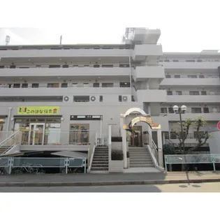 ガーデンパレス華【6階】の外観