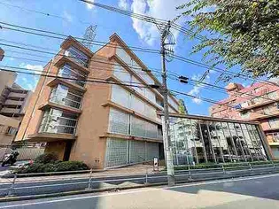 ハウス・エプタ【3階】の外観