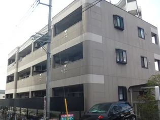 アローウェルス【1階】の外観