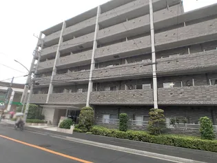 SOLARE横浜【3階】の外観