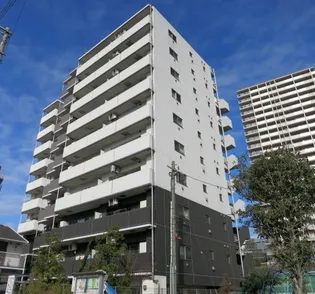 コンフォリア新子安の画像