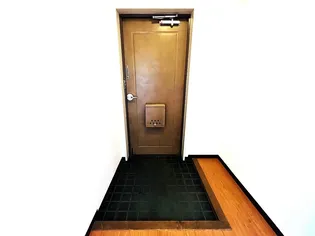 湘南カワマヒルズ【2階】の玄関