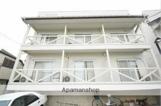 ホワイトヴィレッジ【2階】の外観