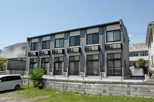 レオパレスそよかぜ【1階】の外観