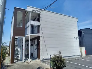 レオパレスクロスロード【1階】の外観