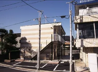 レオパレスオリーブ【2階】の外観