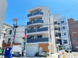 ルミナス(LUMINOUS)【3階】の外観