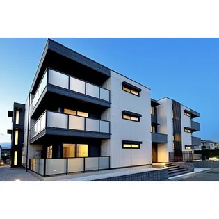 VI QUANTE(ヴィ・クウォンテ)【0102号室】の外観