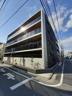 ウエスト シックス【3階】の外観
