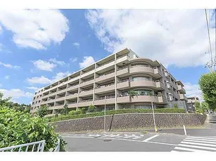 ライオンズヴィラッジオ玉川学園フォレストレジデンス【1階】の外観